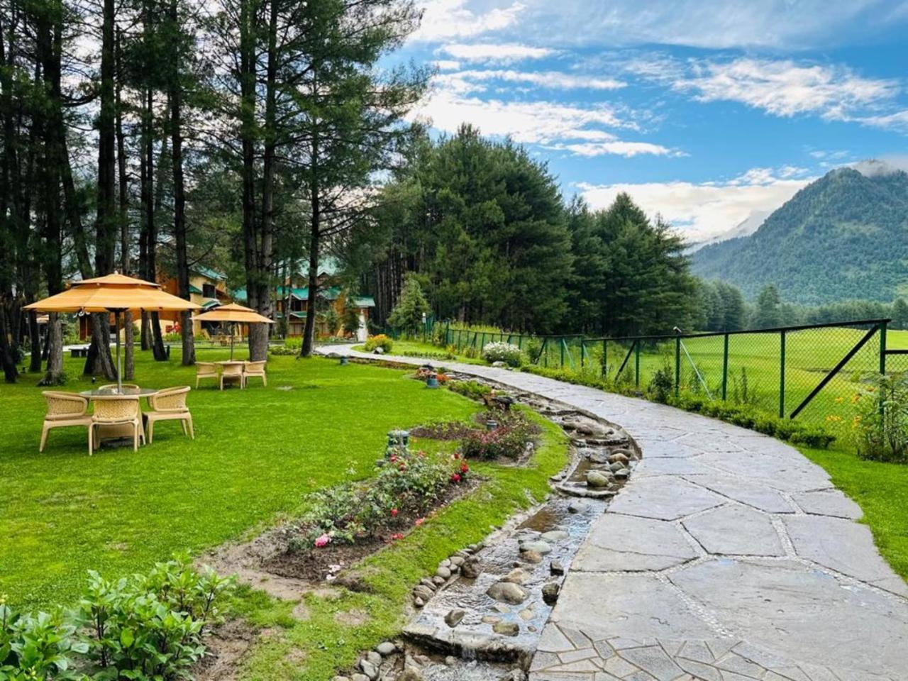 Radisson Golf Resort Pahalgām Εξωτερικό φωτογραφία